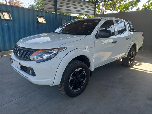 MMC L200 TRITON SPO GL 2023 